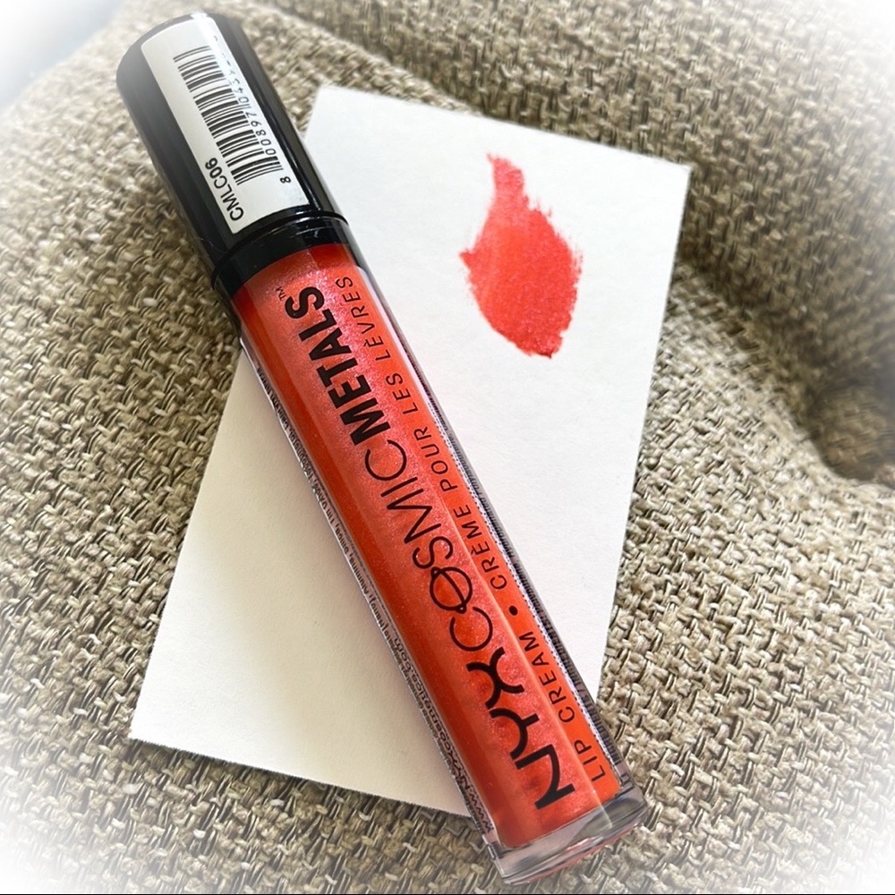 💕NYX Cosmic Metals Lip Cream CMLC06 Solar Energy💕 - Picture 7 of 10